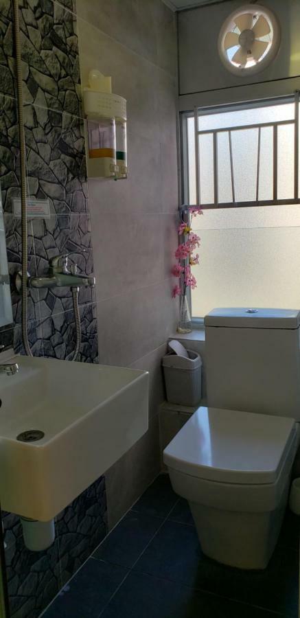 Sunrise International - Boutique Hostel Kowloon  Buitenkant foto